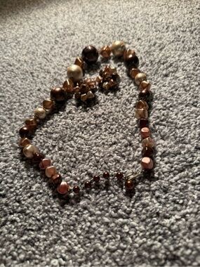 Brown and Gold Beaded Women’s Necklace and Clip on Earrings Set vintage MCM